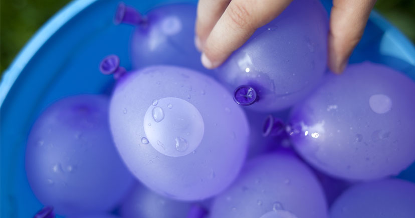 water-balloons water-balloons